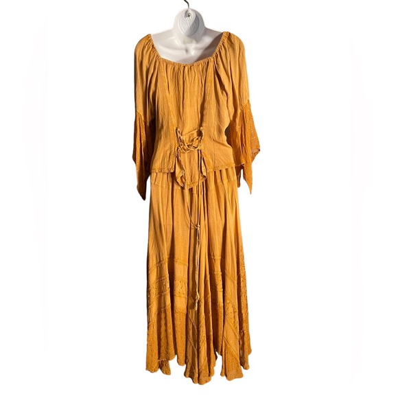 SKIRT AND BLOUSE SET.  CL/GR.   DD07 - Picture 3 of 4